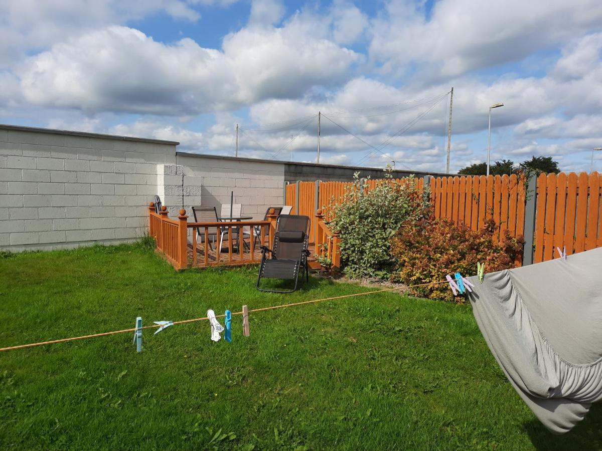 Bed and Breakfast Aine's Mooncoin Exterior foto